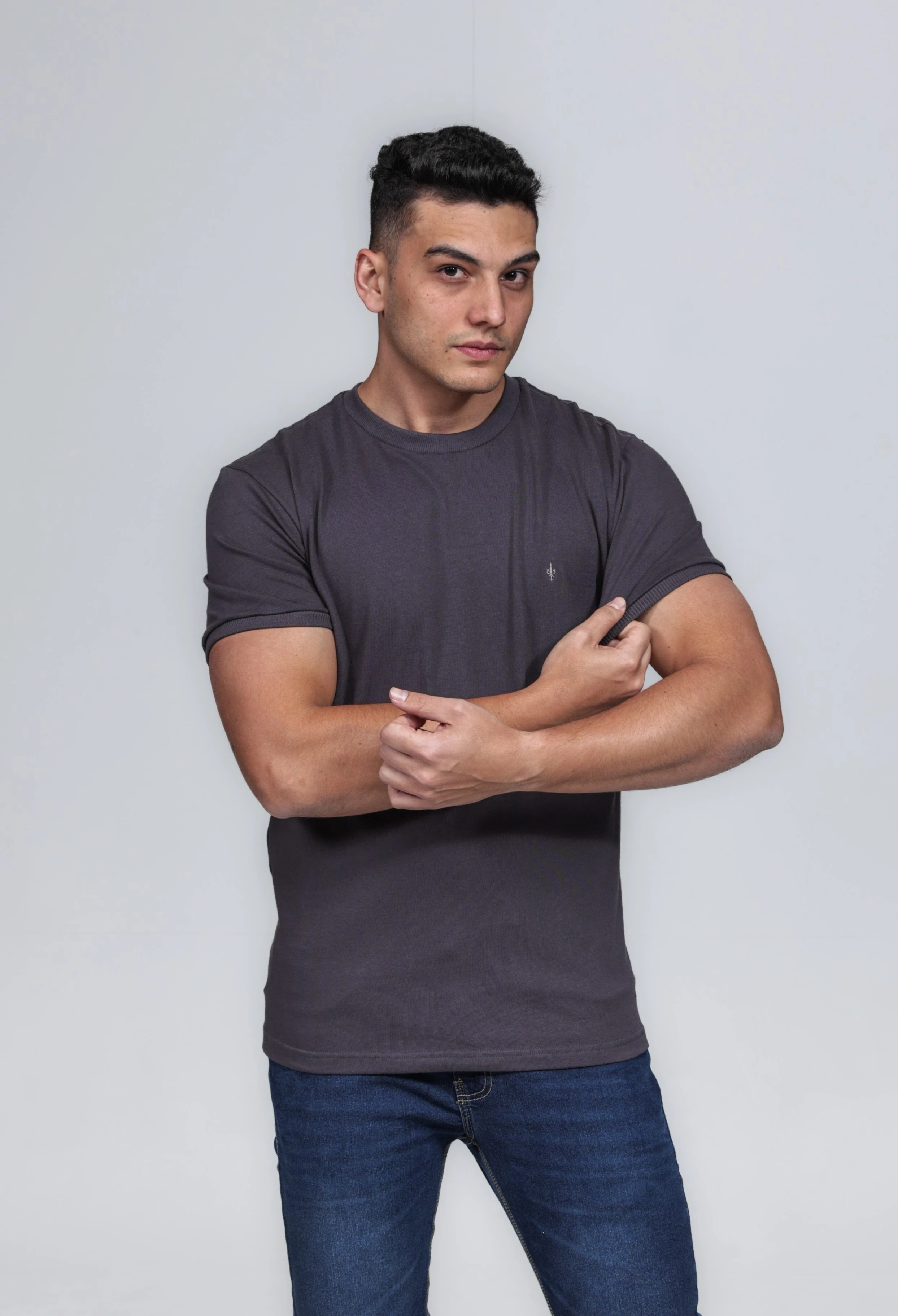 CAMISETA MASCULINA GOLA CARECA 100% ALGODÃO CHUMBO COMPACT